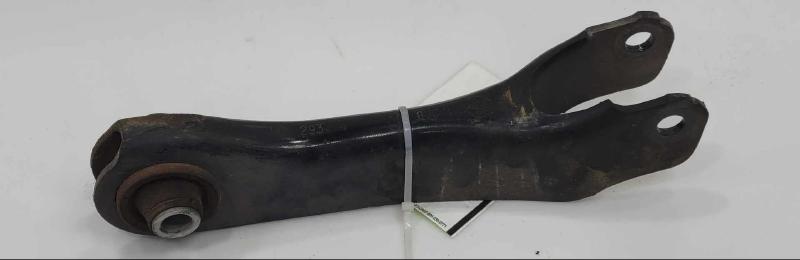 2015 Chrysler 200 Lower Control Arm Rr