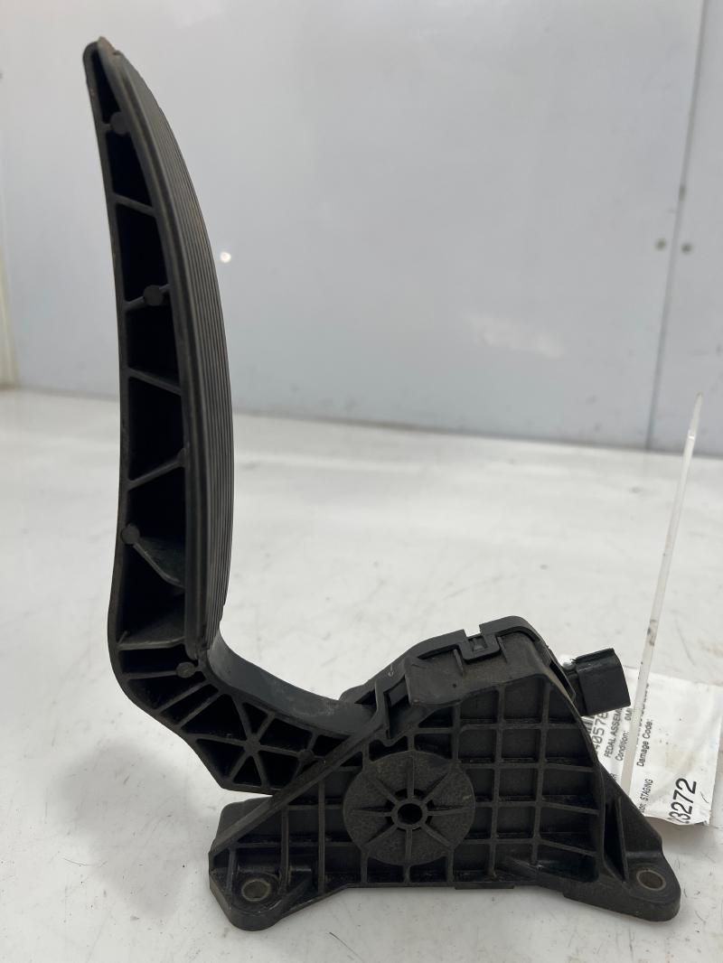 2011 - 2019 Ford Explorer Accelerator Pedal Assembly w/ Sensor OEM BB5A-9F836-AC