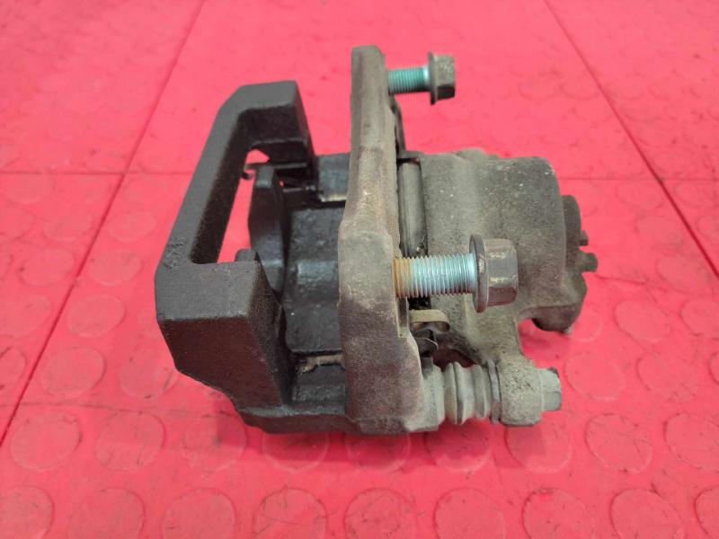 2015 Mazda CX-9 Caliper