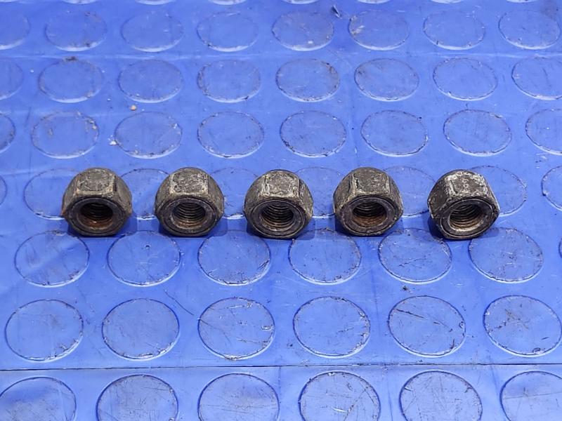 2016 Nissan Rogue Lug Nuts