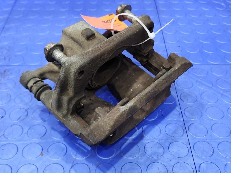 2014 MINI Cooper Countryman Caliper
