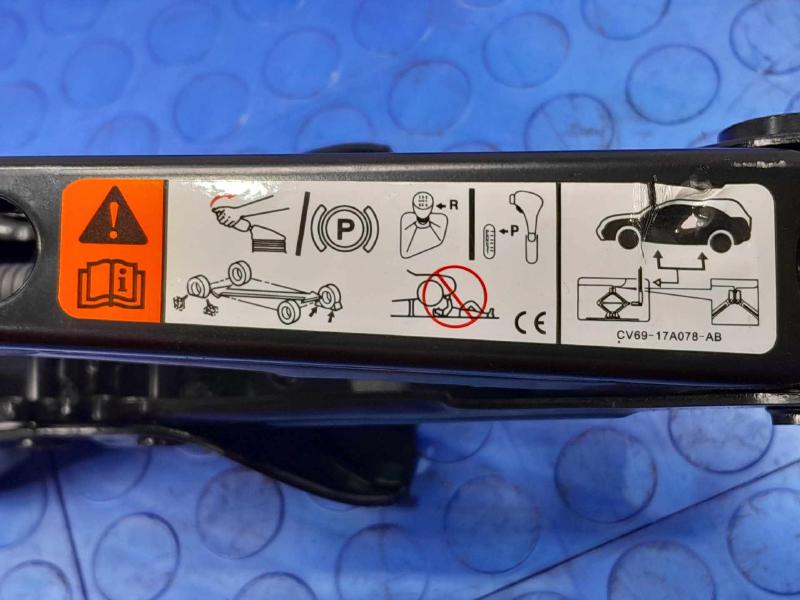 2013-2019 Ford Escape Spare Tire Tools Jack Kit Assembly OEM CJ5Z17080A