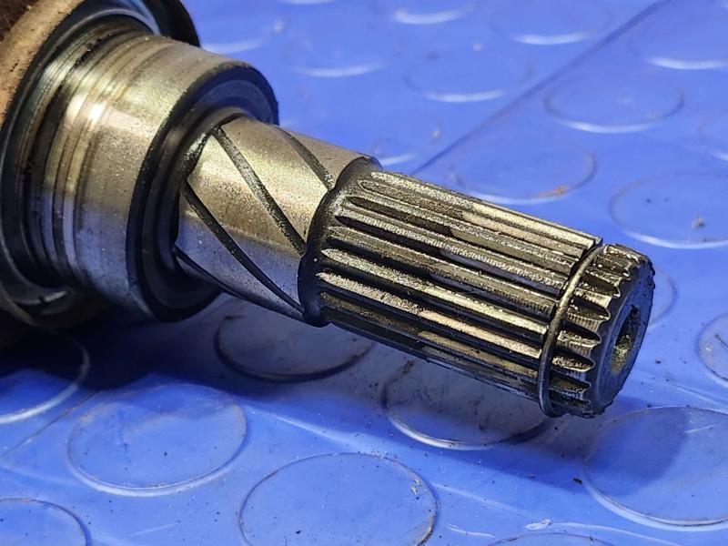 2016 Nissan Rogue Axle Shaft