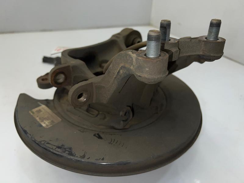 2017 Kia Sorento Rear Knuckle/Stub Axle