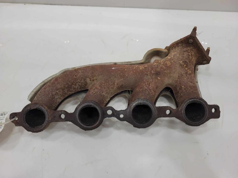 2001 GMC Sierra 1500 Exhaust Manifold