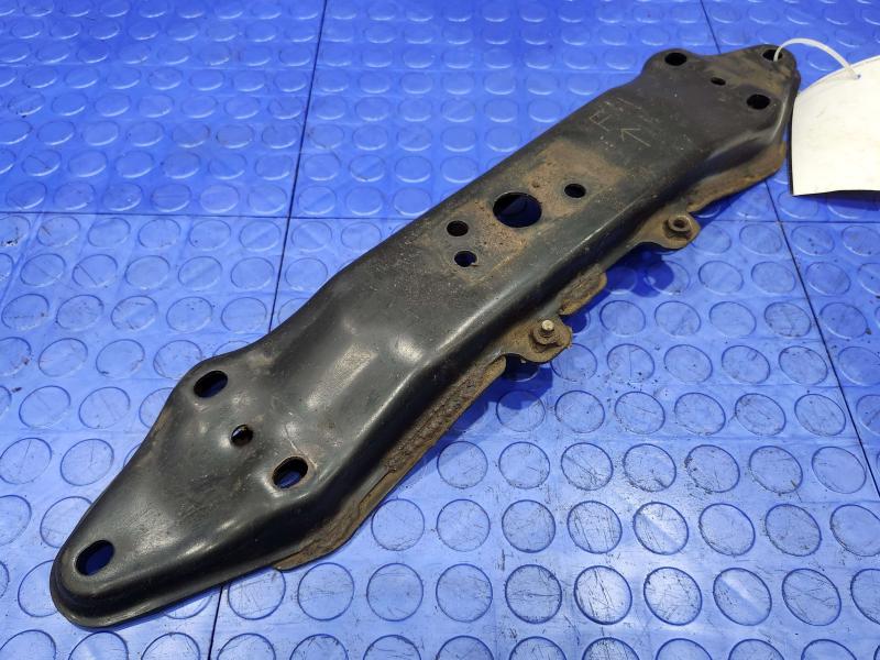 2003 Subaru Legacy Trans. Crossmember