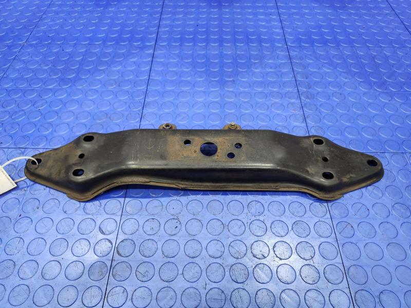 2003 Subaru Legacy Trans. Crossmember