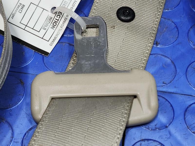 2013 Toyota Prius Rear Seat Belt