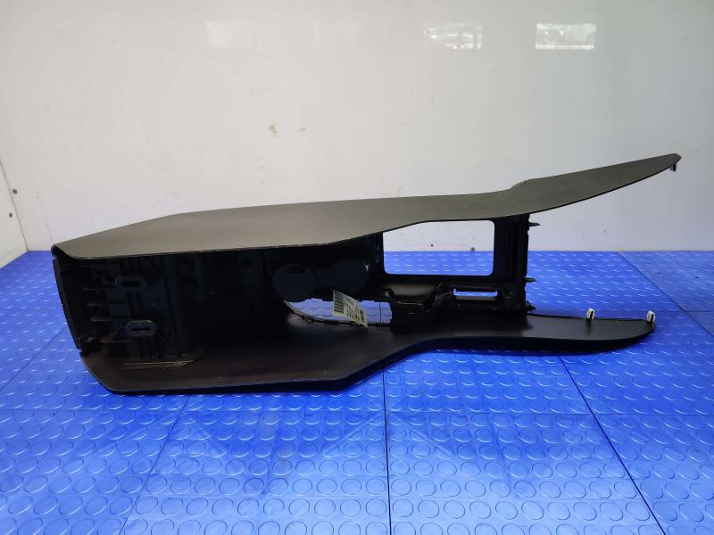 2014 Ford Mustang Front Console
