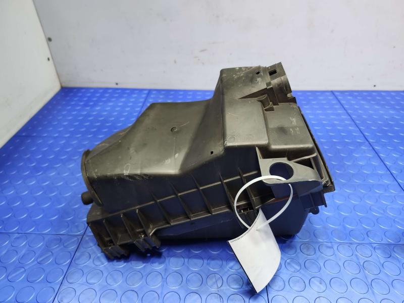 2005 Volkswagen Jetta Air Cleaner