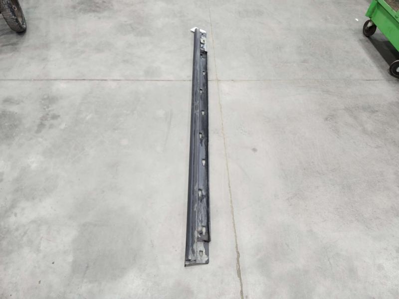2011 Mazda CX-9 Rocker Moulding