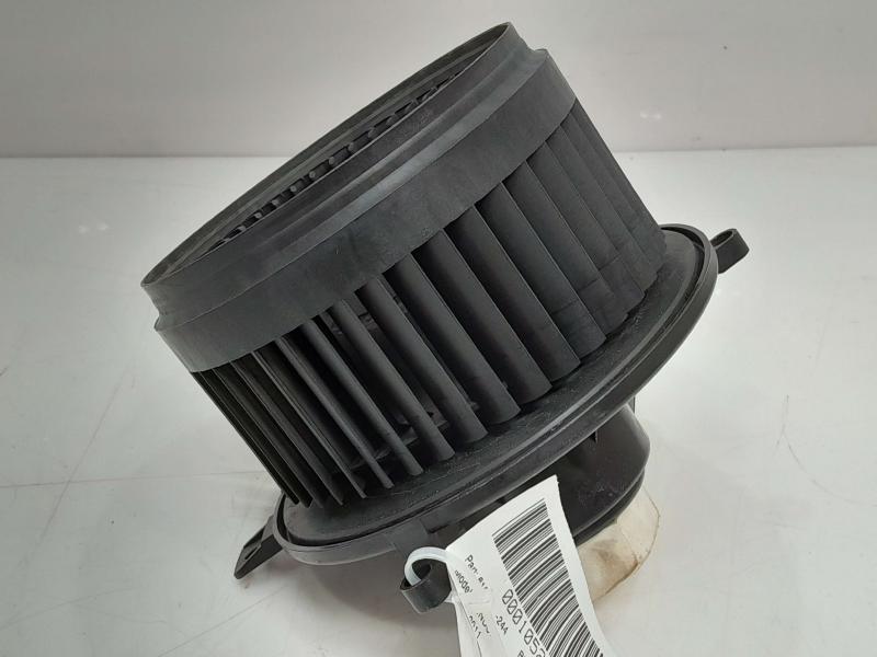 2011 Jeep Grand Cherokee Blower Motor