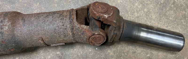 1999 Chevrolet Silverado 1500 Rear Drive Shaft