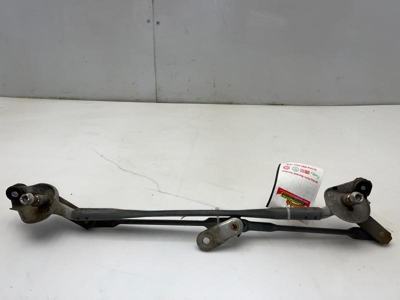 2003 - 2008 Toyota Corolla Windshield Wiper Linkage OEM 8515002090