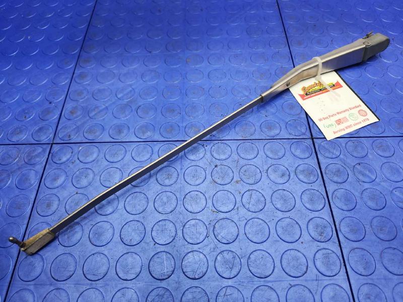 1984 Oldsmobile Ninety-Eight Wiper Arm