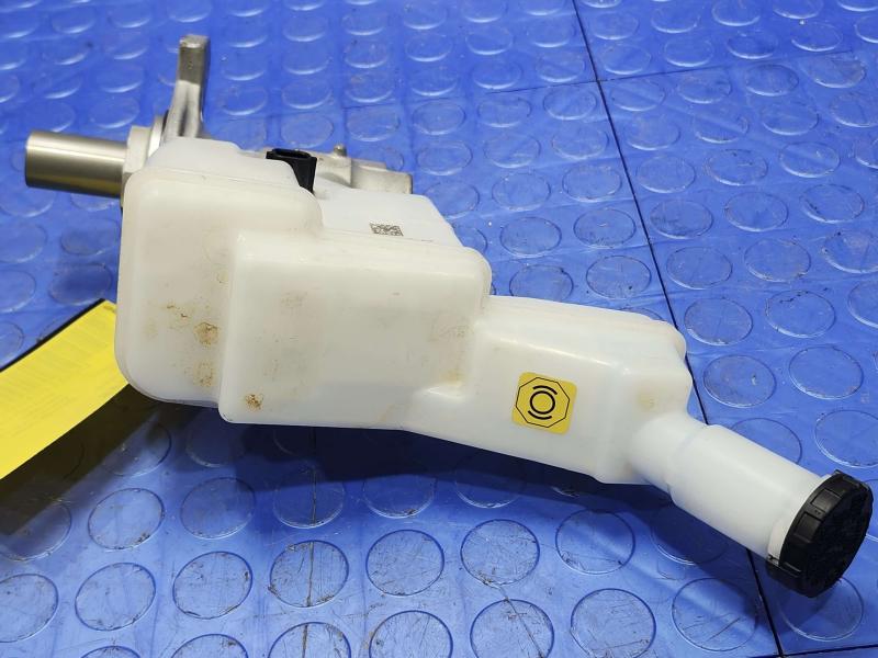 2020-2025 Nissan Versa Brake Master Cylinder Assembly Genuine OEM D60105EE0A