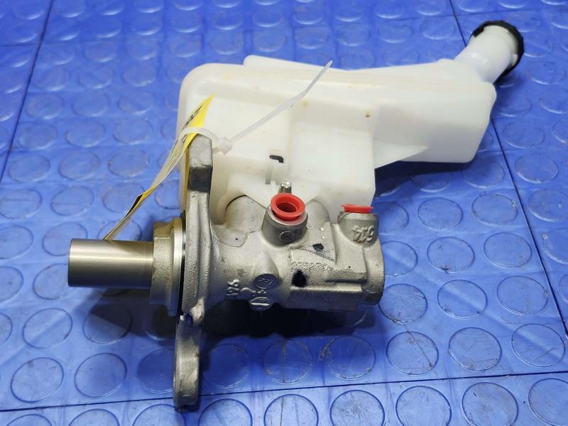 2020-2025 Nissan Versa Brake Master Cylinder Assembly Genuine OEM D60105EE0A