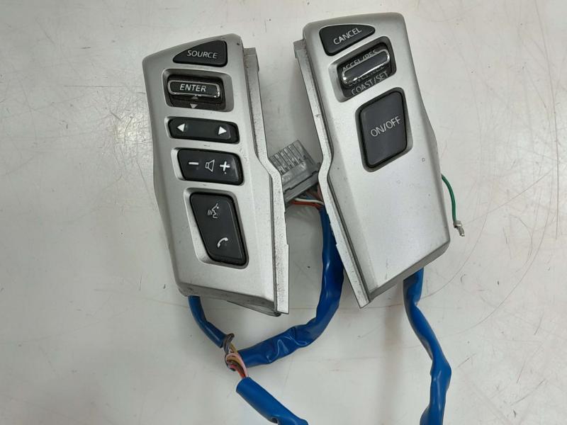 2019-2021 Nissan Titan Cruise Control & Audio Bluetooth Switches OEM 255509FU8B