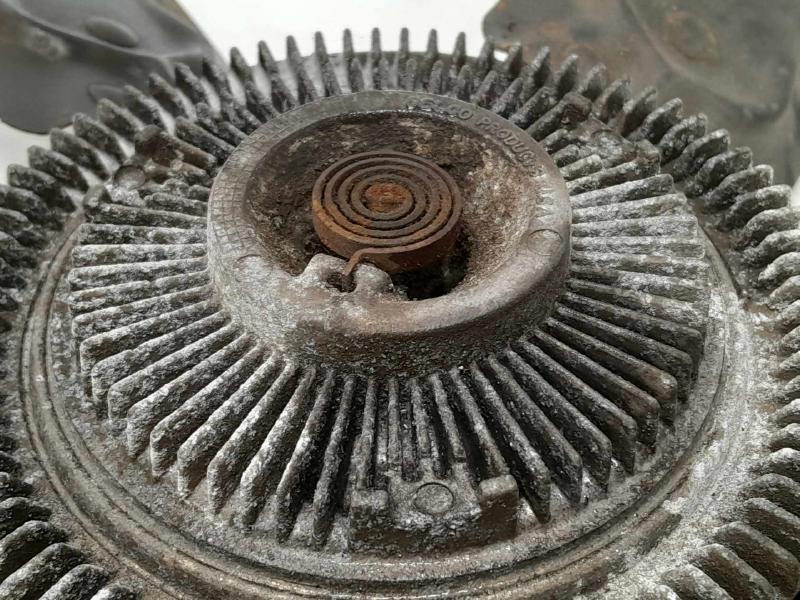 1995 Chevrolet Suburban Fan Clutch