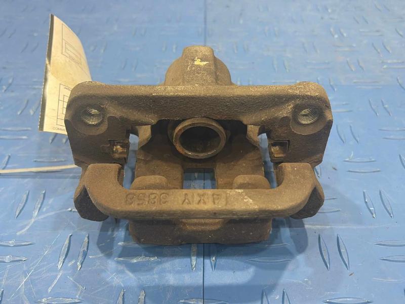 2015 Nissan Rogue Caliper