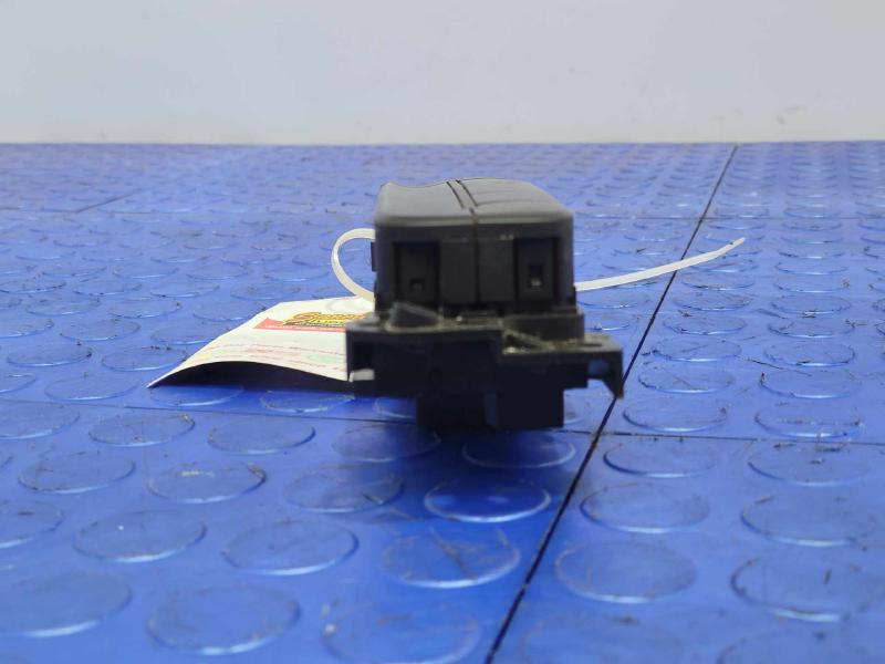2013-2018 RAM 1500 DASHBOARD PANEL TRACTION CONTROL & TOW HAUL SWITCH BUTTON OEM 68247620AA