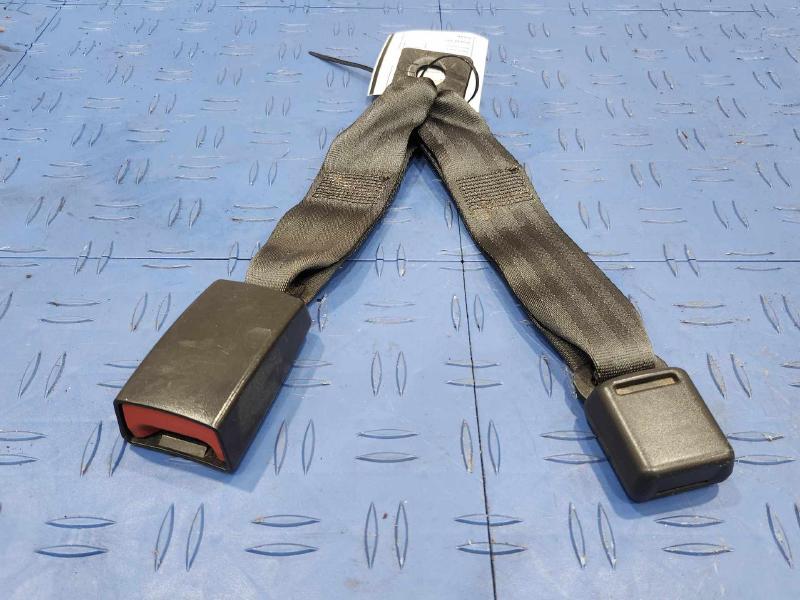 2012 Jeep Compass Rear Seat Belt