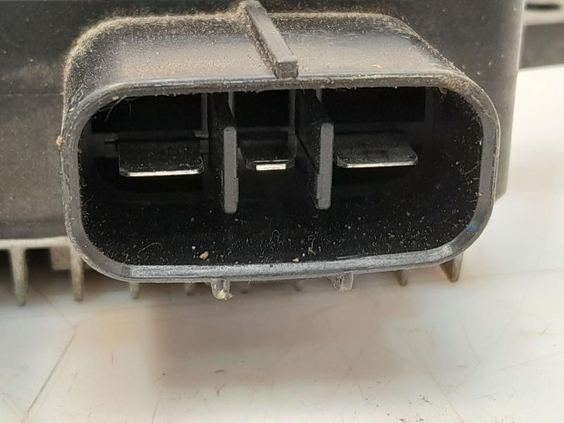 2012 Genesis Genesis Chassis Brain Box