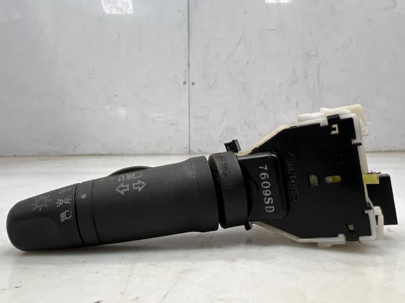 2008 Nissan Titan Combination Switch