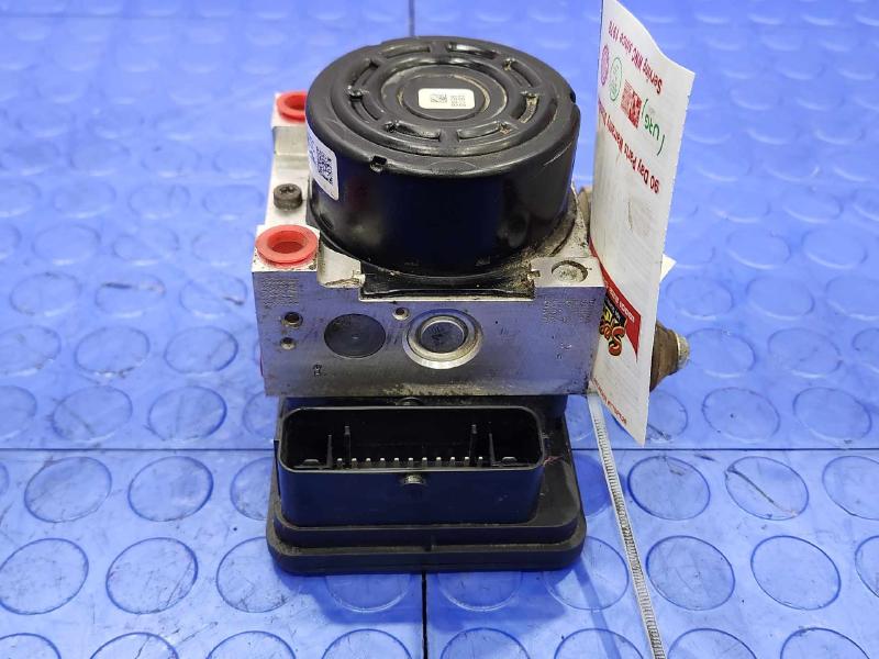 2014 Nissan Versa Anti-Lock Brake Parts