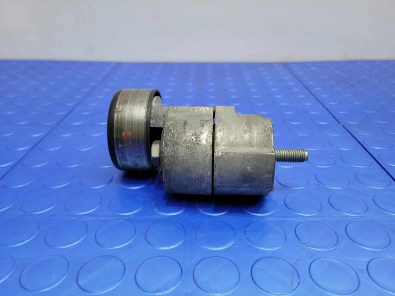 2013 Hyundai Santa Fe Engine Belt Tensioner