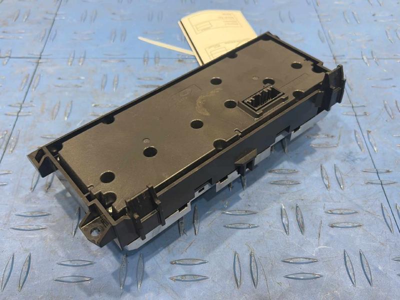 2016 Land Rover Range Rov Heater A/C Control