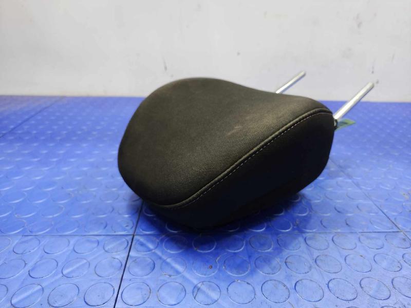 2016 Kia Forte Headrest
