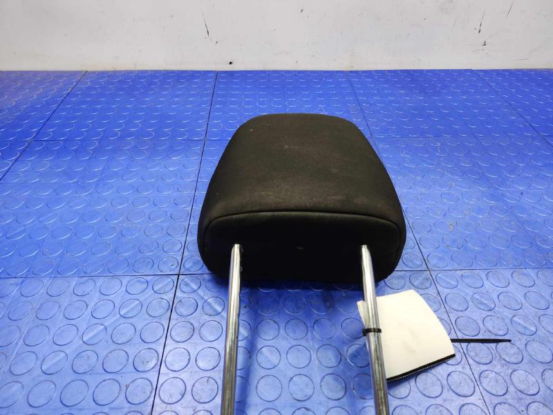 2016 Kia Forte Headrest