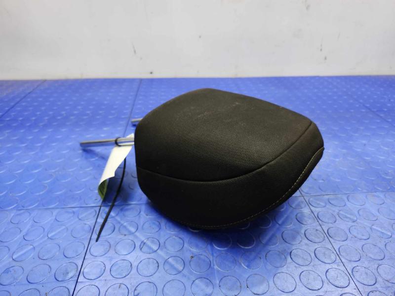2016 Kia Forte Headrest