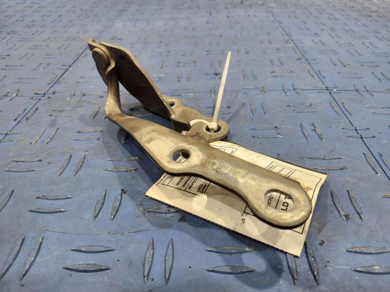 2002 Toyota Camry Hood Hinge