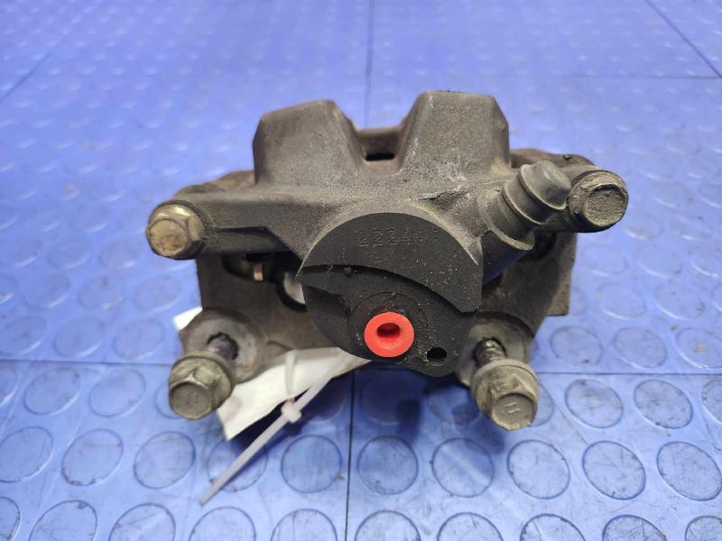 2013 Lexus GS 350 Caliper
