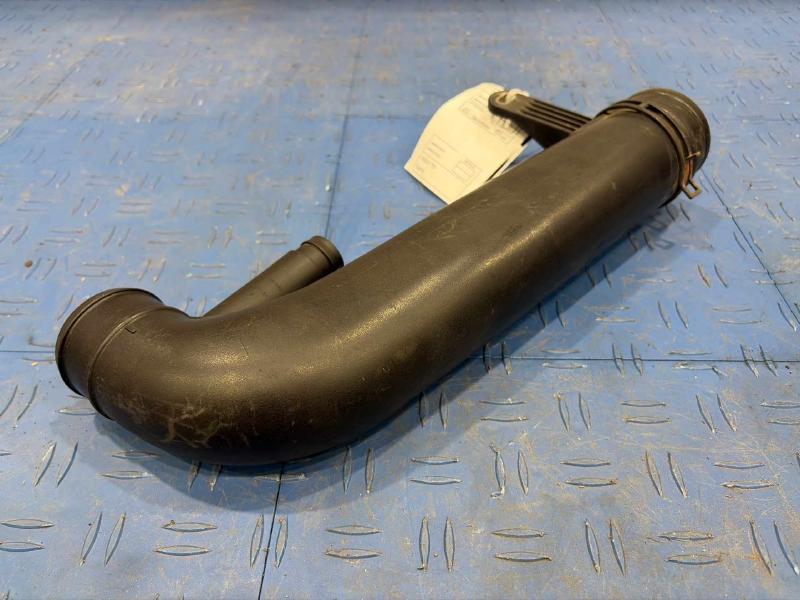 2015 Volkswagen Passat Air Intake Tube/Resonator
