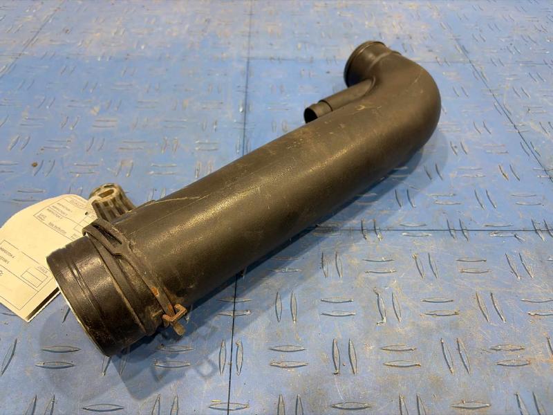 2015 Volkswagen Passat Air Intake Tube/Resonator