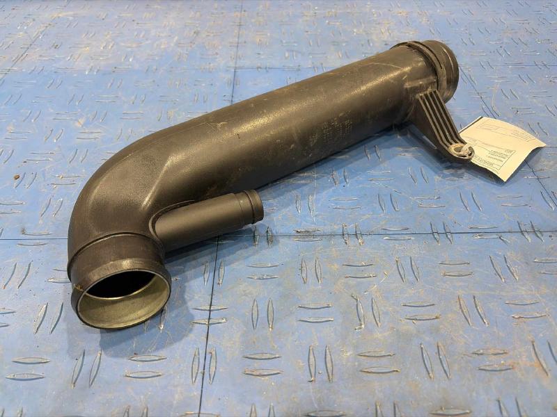 2015 Volkswagen Passat Air Intake Tube/Resonator