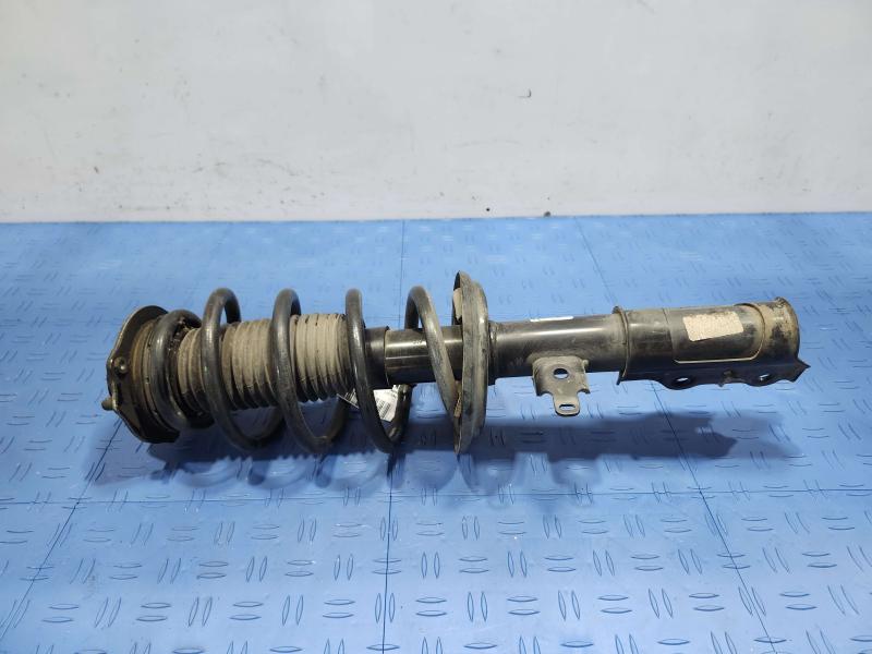 2017 GMC Acadia Strut Assembly