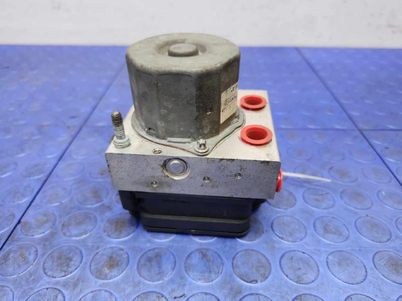 2013 Ford Taurus ABS Anti Lock Brake Pump Modulator Assembly OEM DG13-2C405-AG