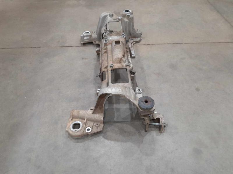 2007 Dodge Grand Caravan Crossmember/Cradle/Undercarria