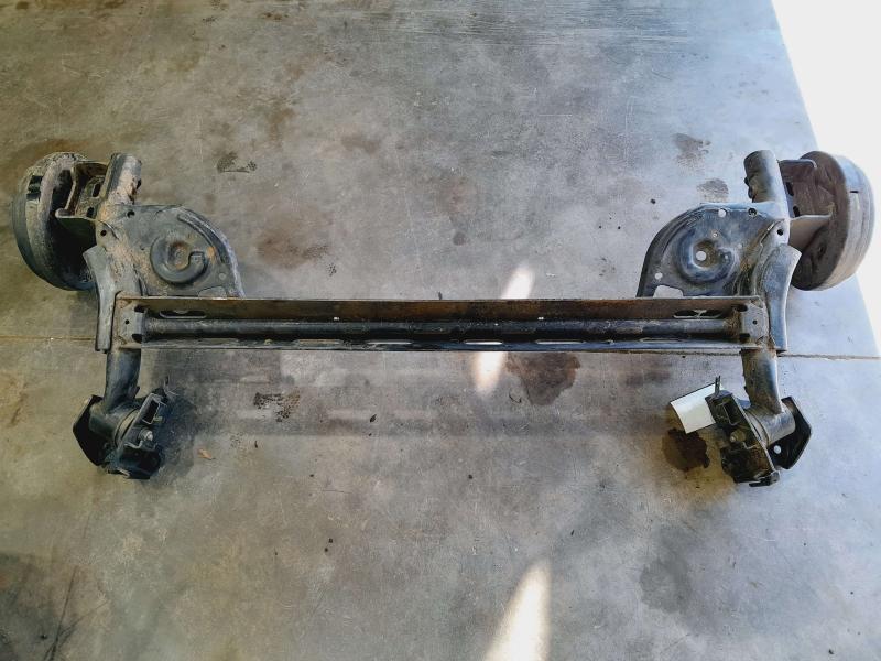 2015 Nissan Sentra Beam Axle