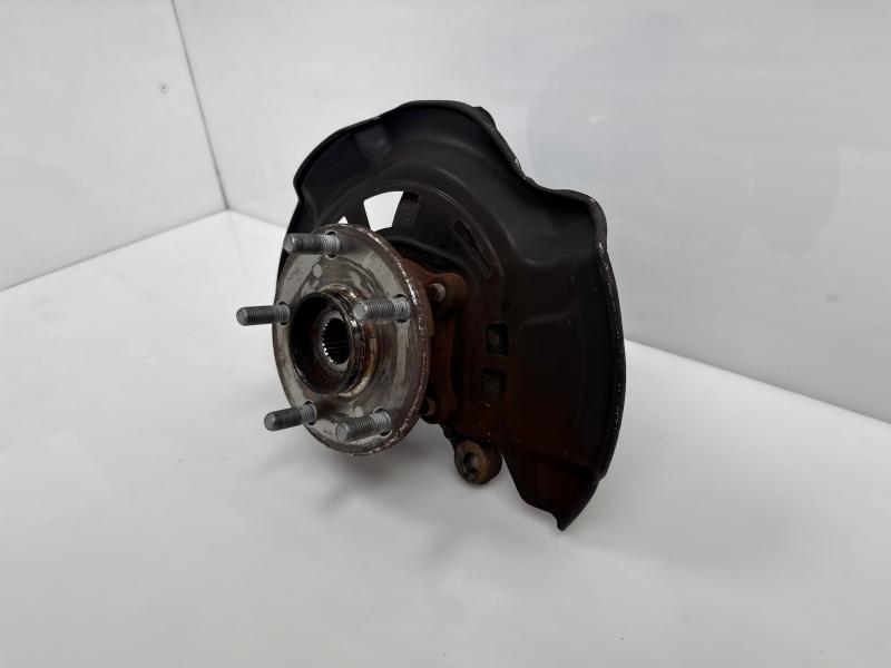 2014 Toyota Prius Spindle Knuckle Front
