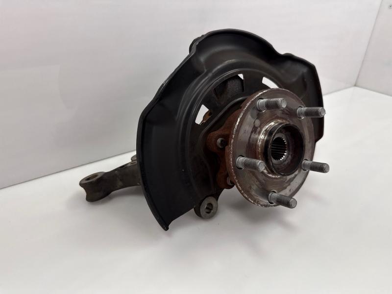 2014 Toyota Prius Spindle Knuckle Front