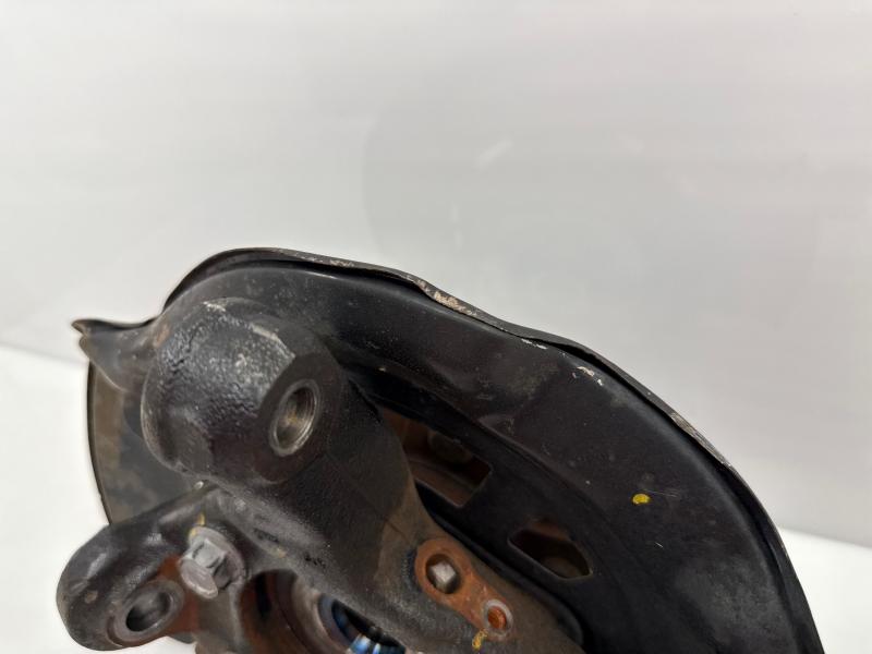 2014 Toyota Prius Spindle Knuckle Front