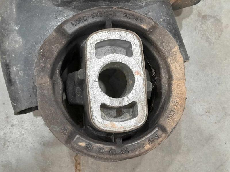 2021 Ford Explorer Crossmember/Cradle/Undercarria