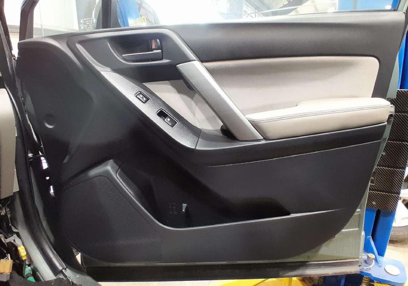 2016 Subaru Forester Front Door Trim Panel