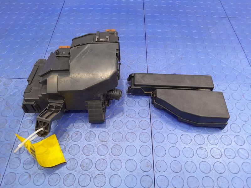2015 Nissan SL SV 2.5L Engine Fuse Box Relay Junction Block OEM 240129HP2D