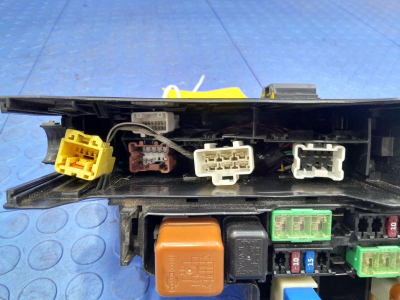 2015 Nissan SL SV 2.5L Engine Fuse Box Relay Junction Block OEM 240129HP2D